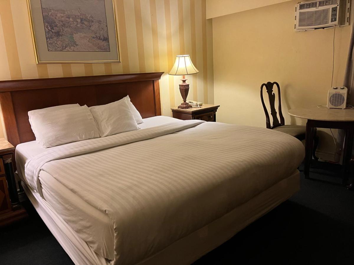 Island Travel 3* Victoria